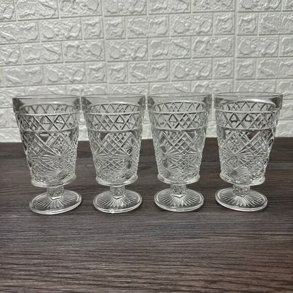 Hazel Atlas Gothic Big Top Peanut Butter Glasses Clear Pressed Drinking Set of 4 - Picture 4 of 10